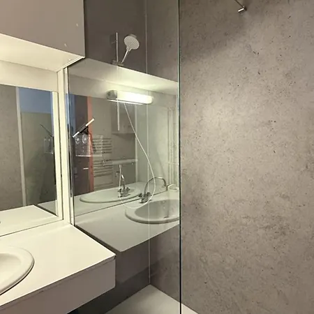 Bel T3, Renove, 2 Chambres, A 200m